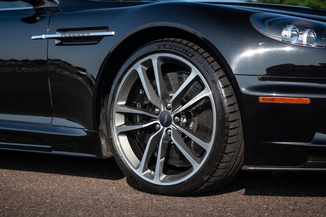 2009 Aston Martin DBS (2008-2012) - Image 27 of 31