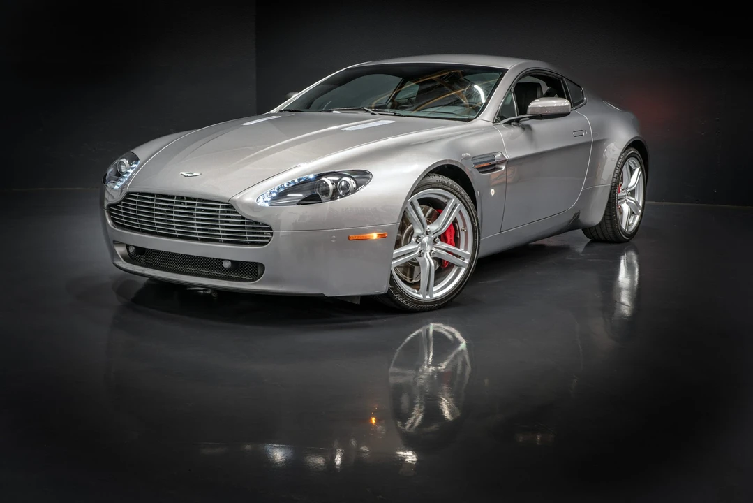 2009 Aston Martin V8 Vantage (2006-2017) - Image 15 of 31