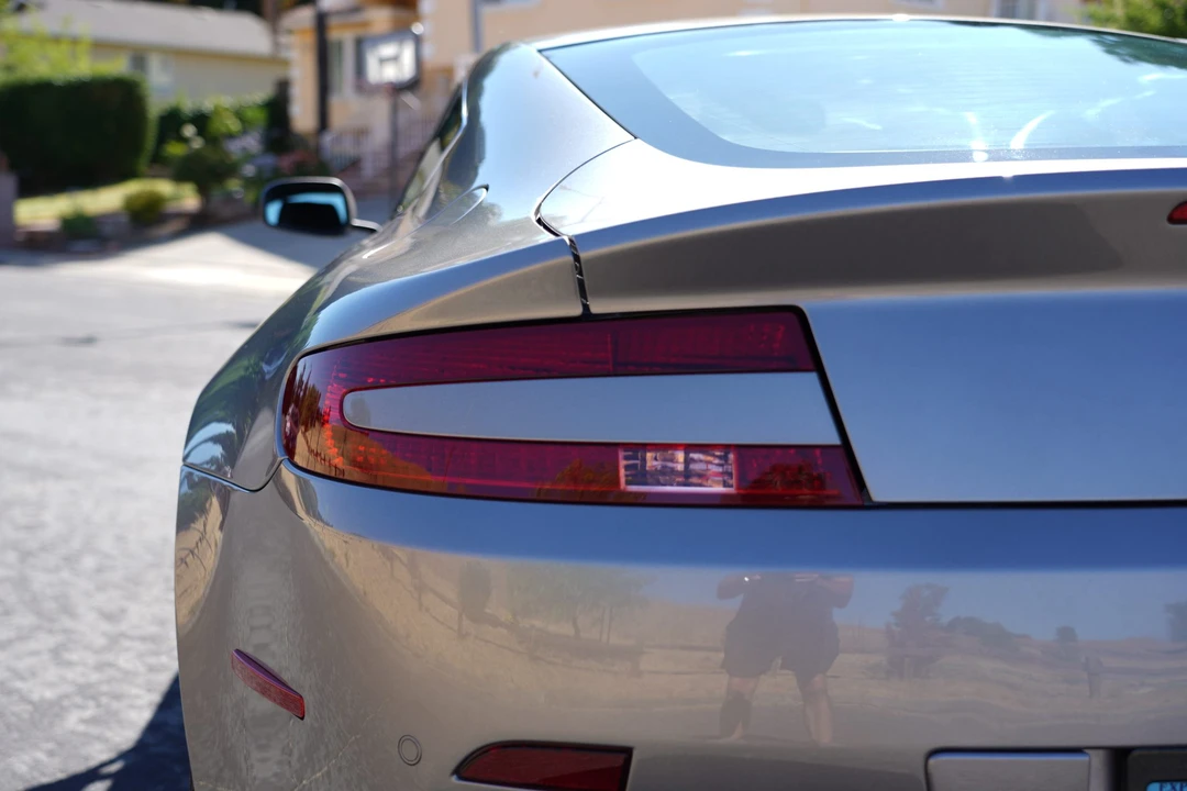 2009 Aston Martin V8 Vantage (2006-2017) - Image 25 of 31