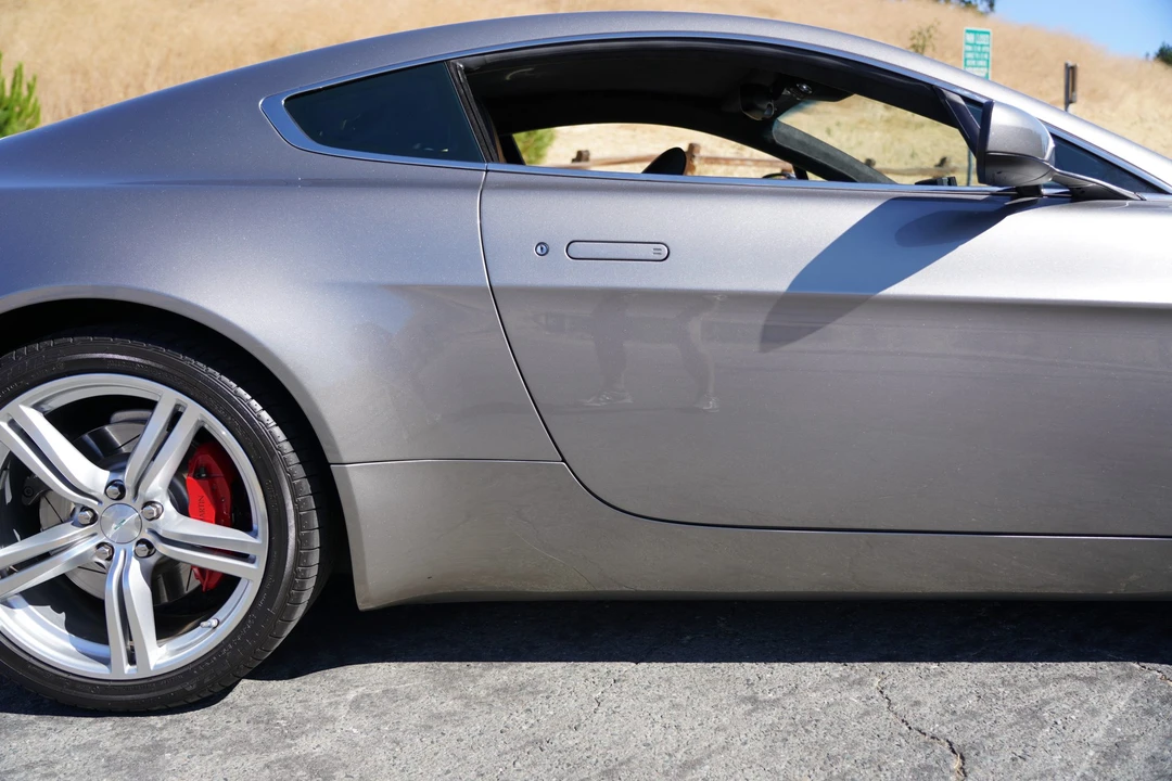 2009 Aston Martin V8 Vantage (2006-2017) - Image 29 of 31