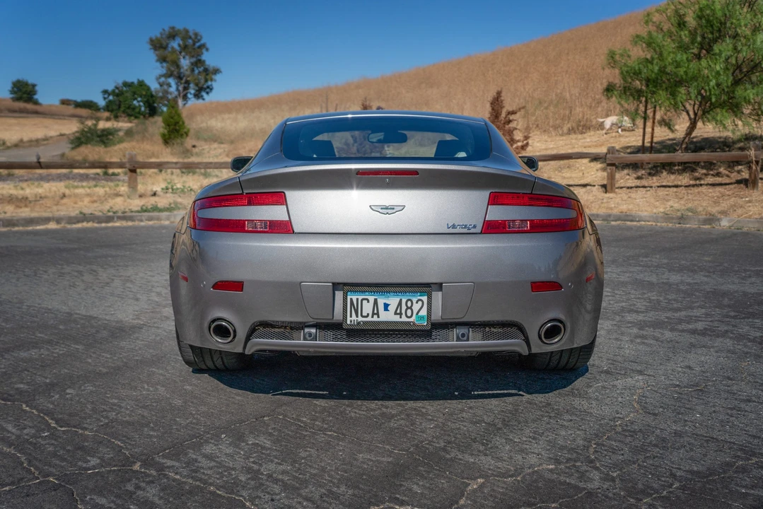 2009 Aston Martin V8 Vantage (2006-2017) - Image 6 of 31
