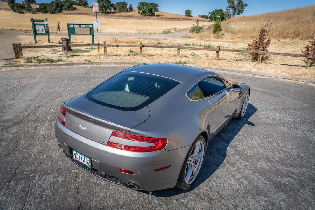2009 Aston Martin V8 Vantage (2006-2017) - Image 7 of 31