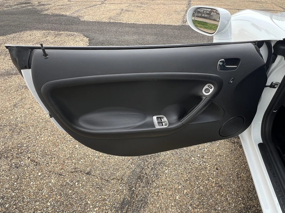 2009 Pontiac Solstice - Image 29 of 31