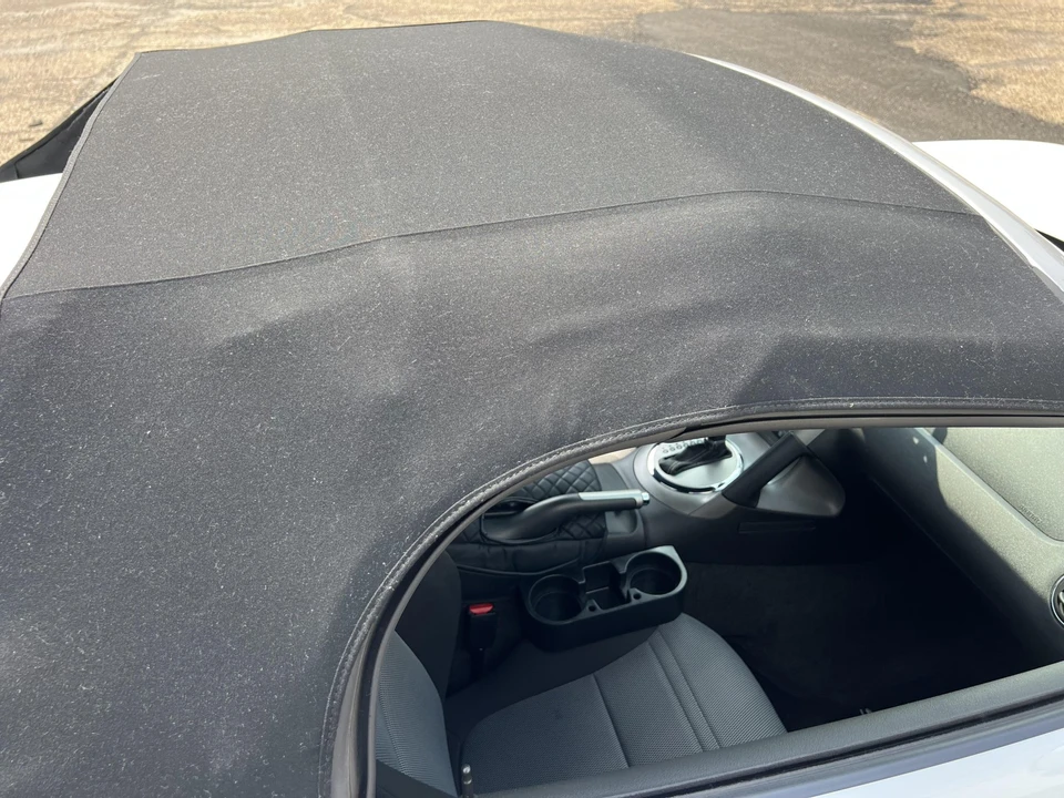2009 Pontiac Solstice - Image 8 of 31