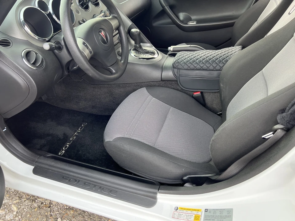 2009 Pontiac Solstice - Image 16 of 31