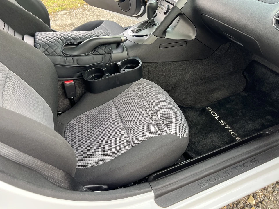 2009 Pontiac Solstice - Image 26 of 31