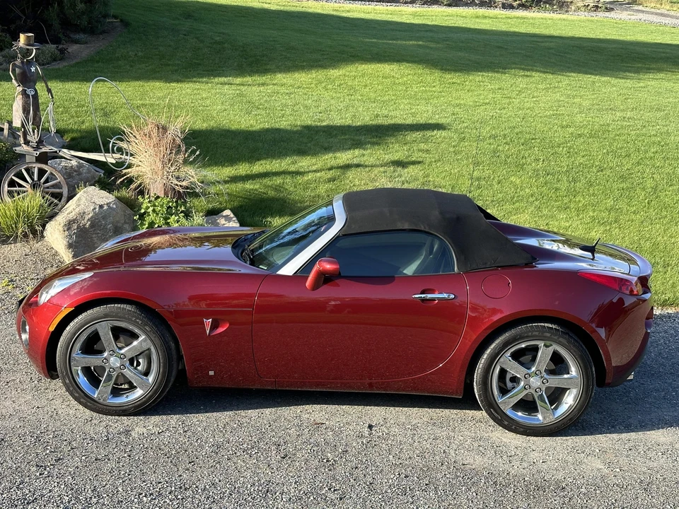 2009 Pontiac Solstice GXP - Image 25 of 31