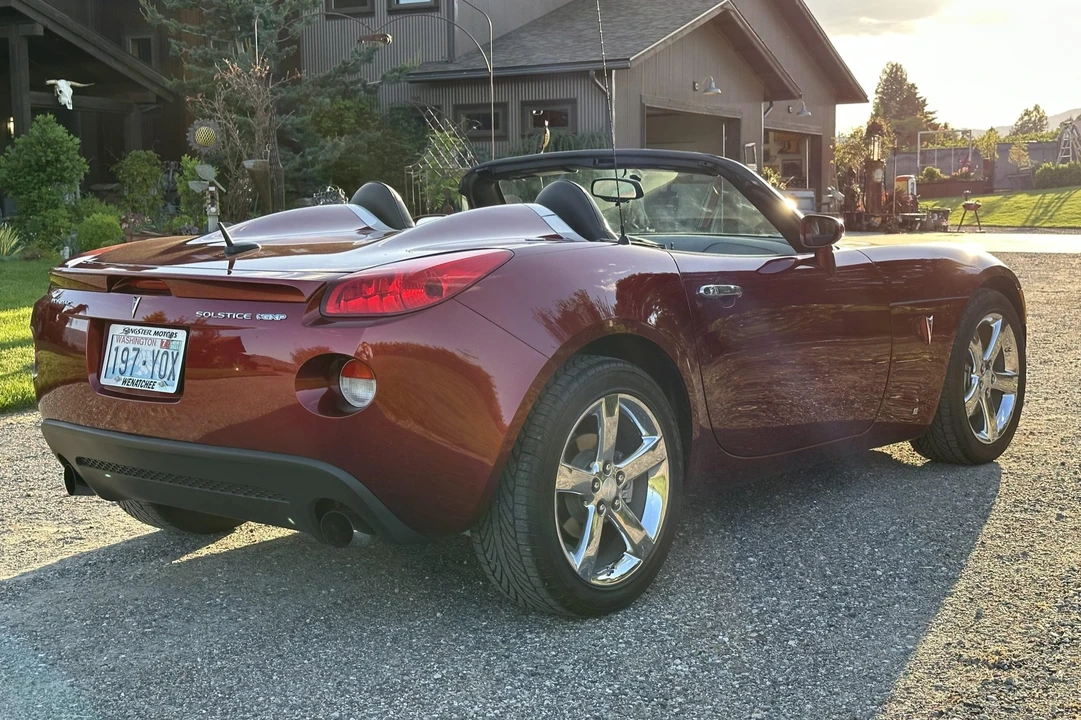2009 Pontiac Solstice GXP - Image 5 of 31