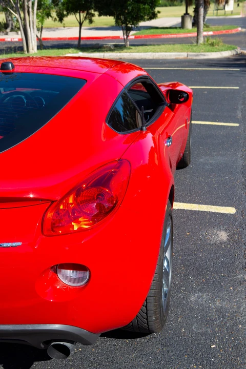 2009 Pontiac Solstice GXP - Image 28 of 31