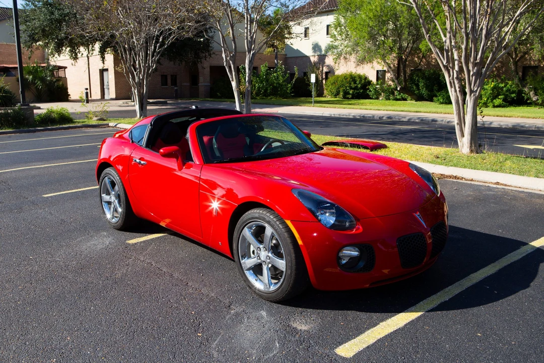 2009 Pontiac Solstice GXP - Image 11 of 31