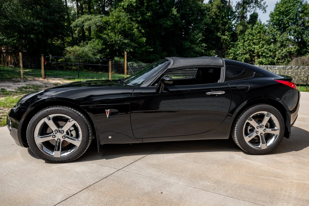 2009 Pontiac Solstice GXP - Image 4 of 31