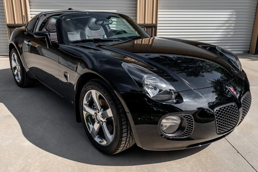 2009 Pontiac Solstice GXP - Image 13 of 31