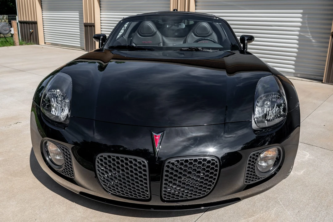 2009 Pontiac Solstice GXP - Image 11 of 31
