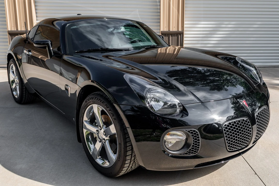 2009 Pontiac Solstice GXP - Image 9 of 31