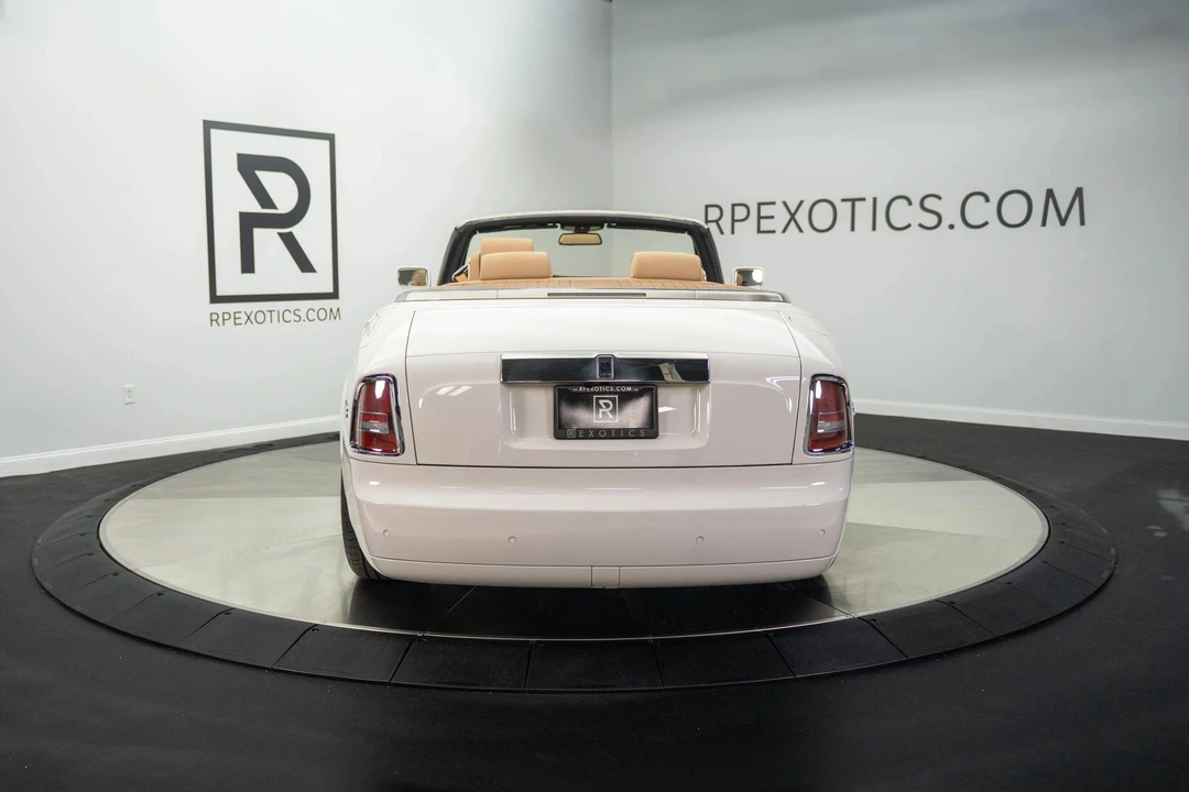 2009 Rolls-Royce Phantom VII - Image 28 of 31