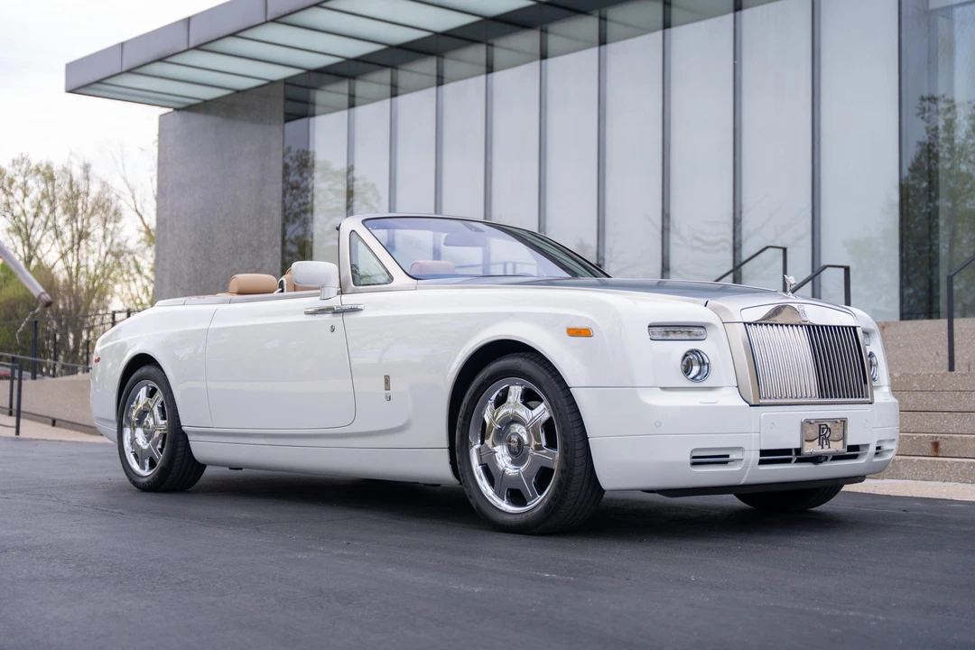 2009 Rolls-Royce Phantom VII - Image 12 of 31