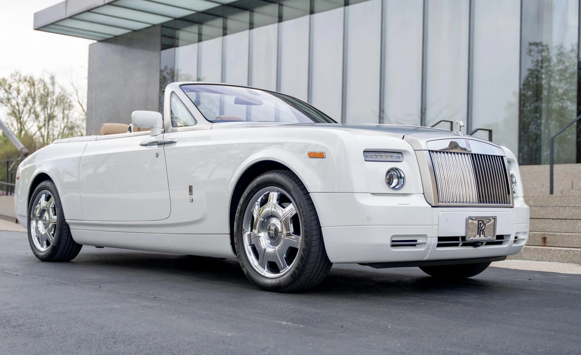 2009 Rolls-Royce Phantom VII - Image 11 of 31
