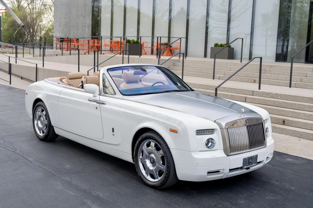 2009 Rolls-Royce Phantom VII - Image 10 of 31