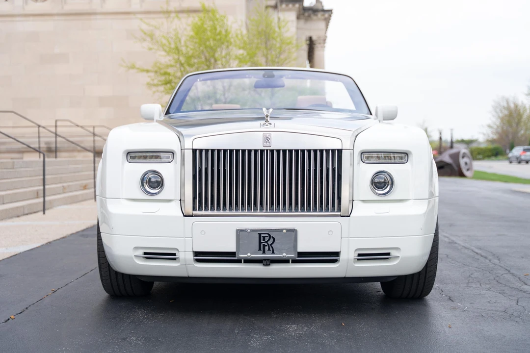 2009 Rolls-Royce Phantom VII - Image 9 of 31