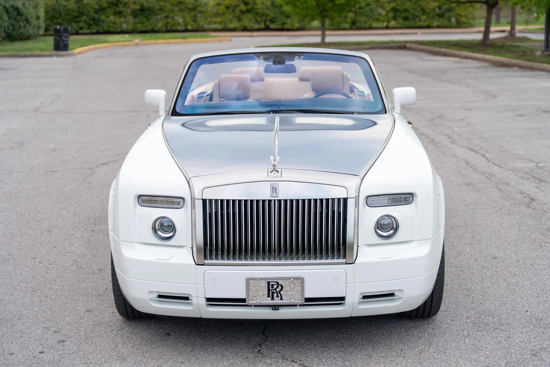 2009 Rolls-Royce Phantom VII - Image 8 of 31