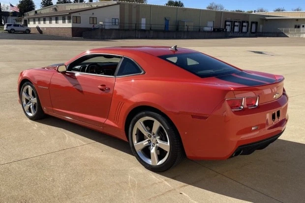 2010 Chevrolet Camaro SS 5th Gen - Image 2 of 7