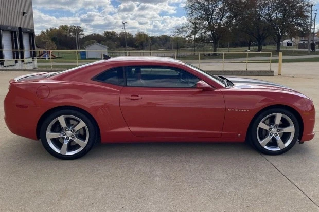2010 Chevrolet Camaro SS 5th Gen - Image 3 of 7
