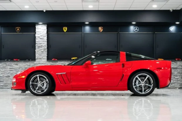 2010 Chevrolet Corvette C6 - Image 3 of 7
