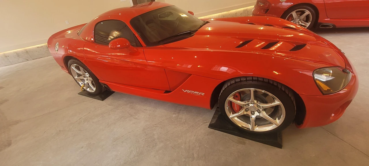 2010 Dodge Viper 4th Gen - Image 8 of 31
