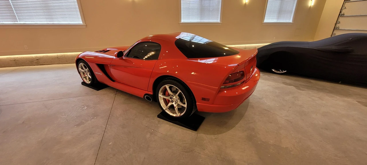 2010 Dodge Viper 4th Gen - Image 28 of 31