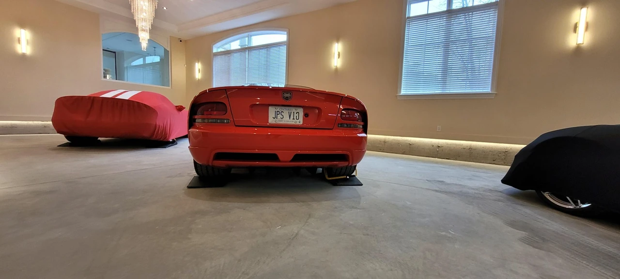 2010 Dodge Viper 4th Gen - Image 27 of 31