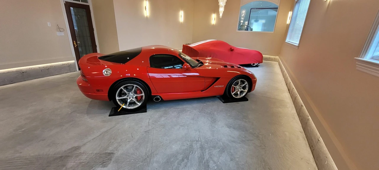 2010 Dodge Viper 4th Gen - Image 23 of 31