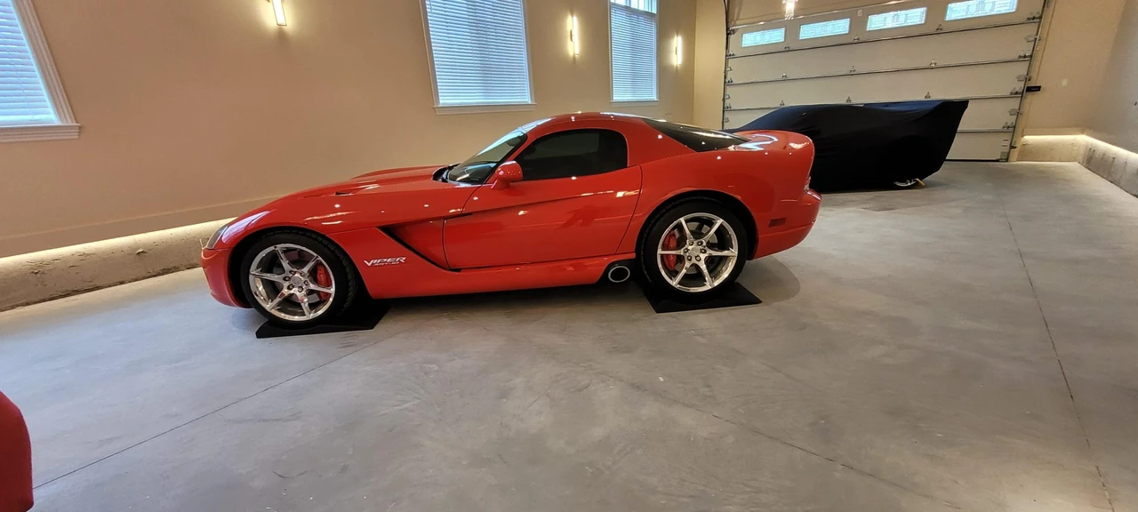 2010 Dodge Viper 4th Gen - Image 30 of 31