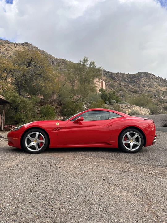 2010 Ferrari California - Image 8 of 31