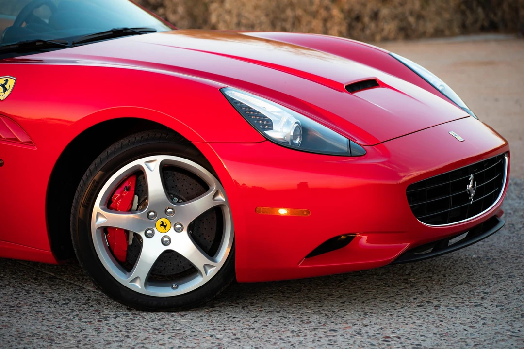2010 Ferrari California - Image 26 of 31