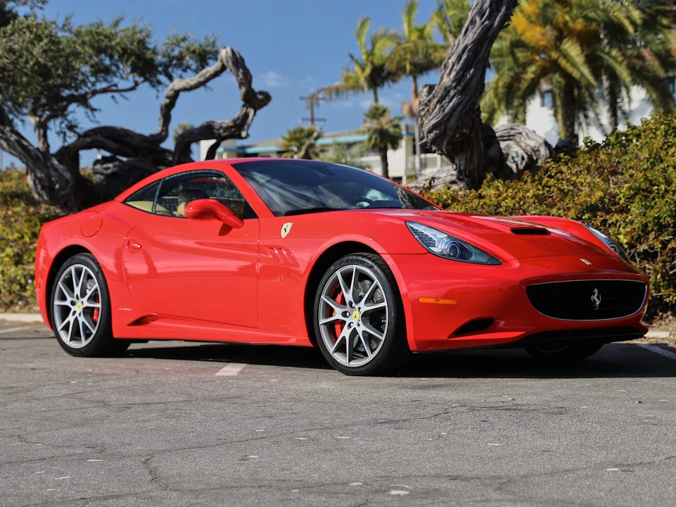 2010 Ferrari California - Image 25 of 31