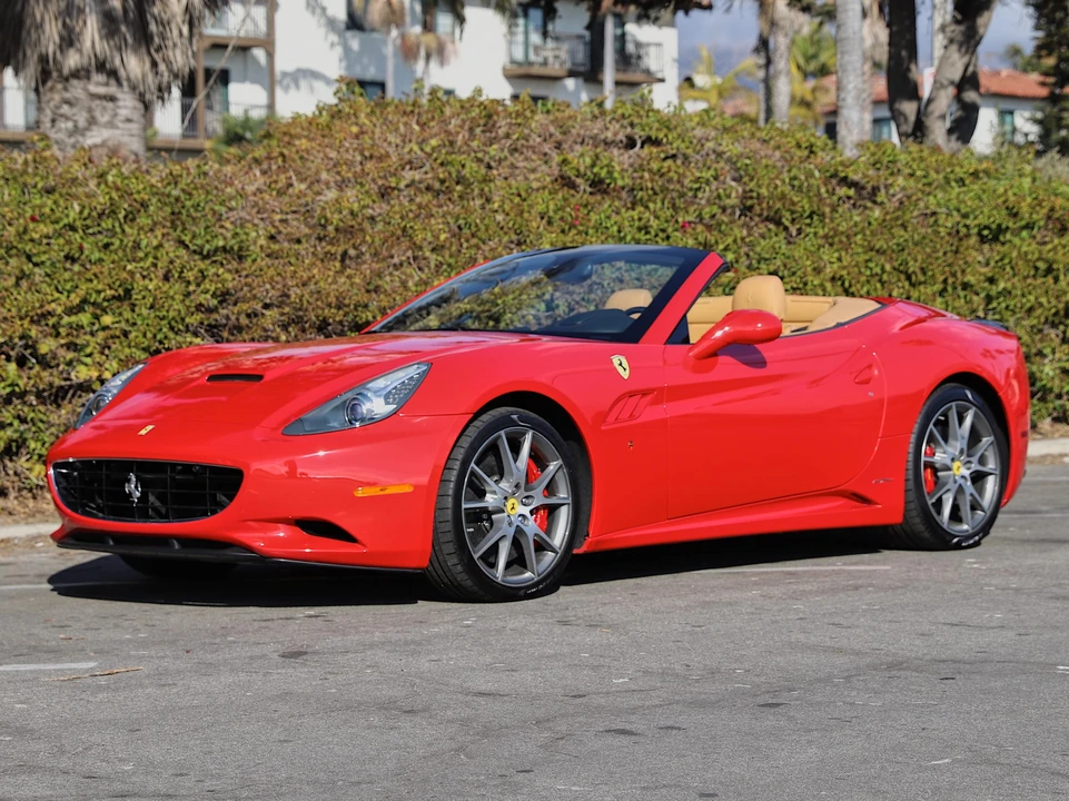 2010 Ferrari California - Image 4 of 31