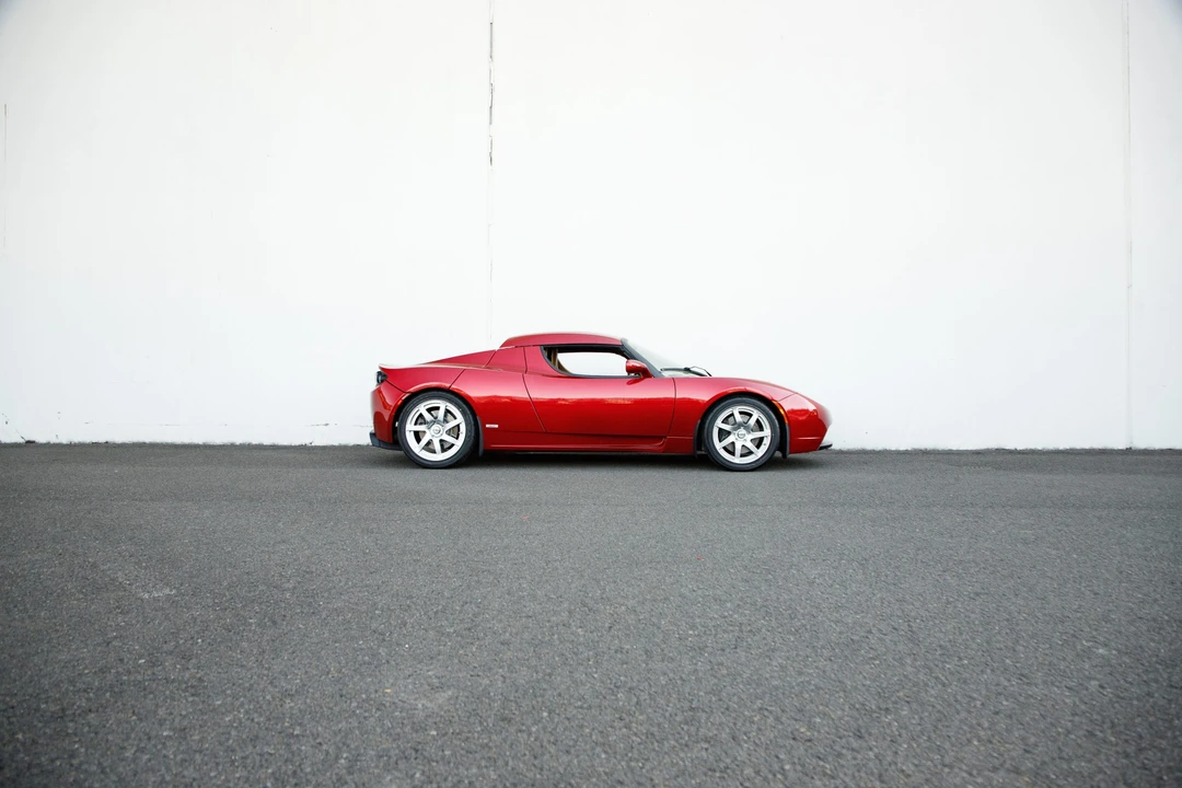 2010 Tesla Roadster - Image 20 of 31