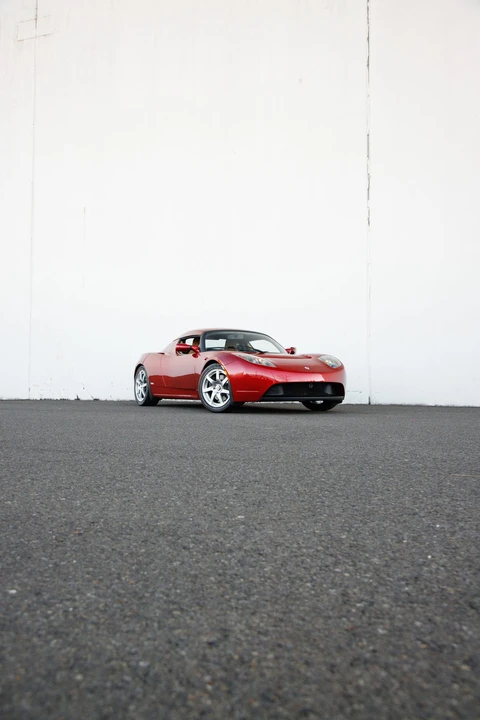 2010 Tesla Roadster - Image 8 of 31