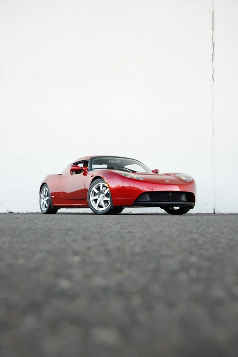 2010 Tesla Roadster - Image 10 of 31