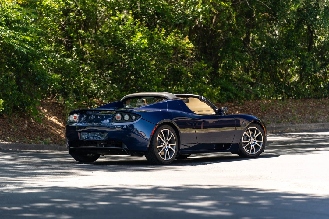 2010 Tesla Roadster - Image 31 of 31