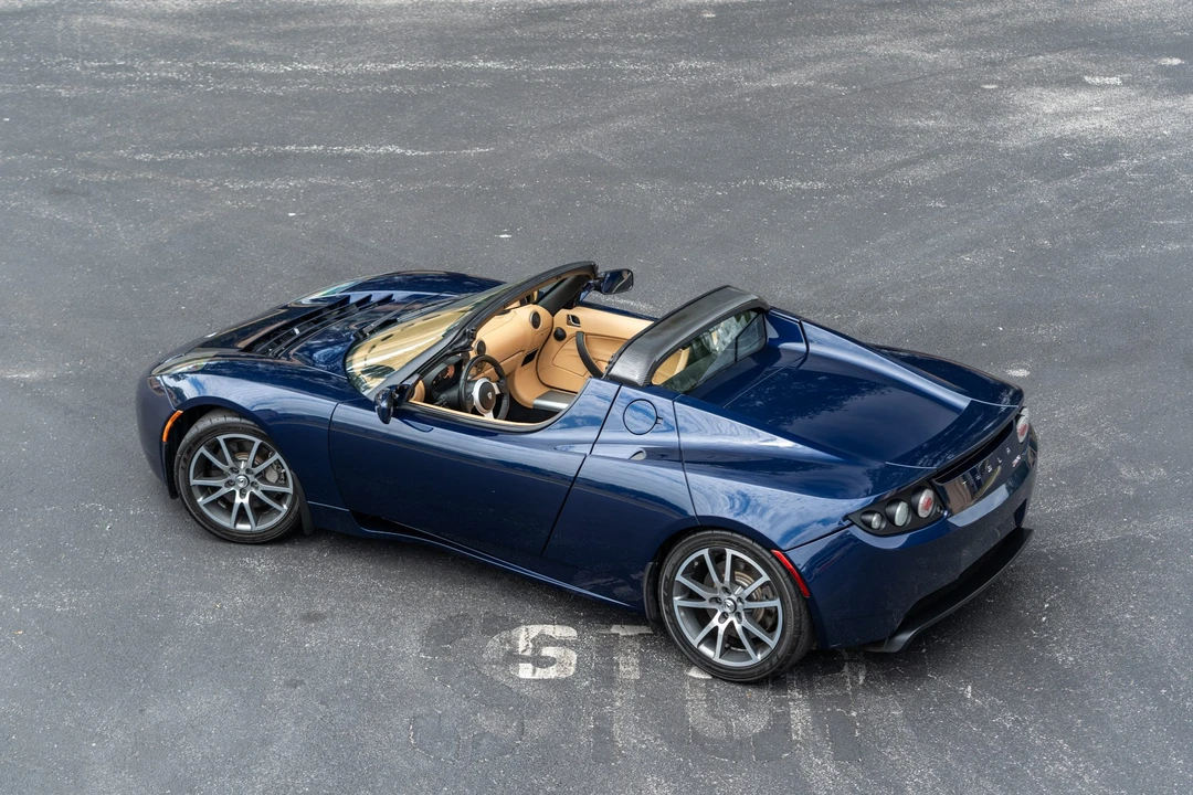 2010 Tesla Roadster - Image 20 of 31