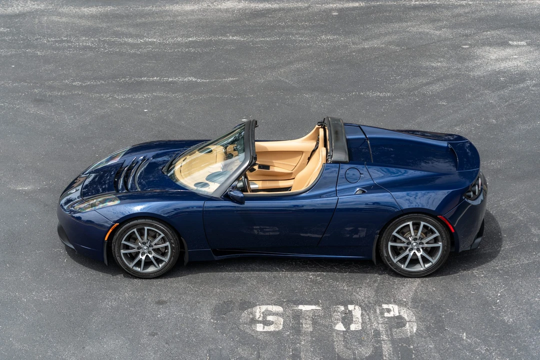 2010 Tesla Roadster - Image 22 of 31