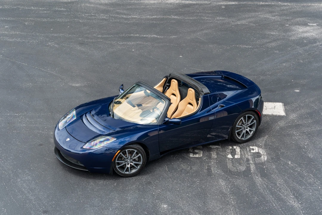 2010 Tesla Roadster - Image 3 of 31