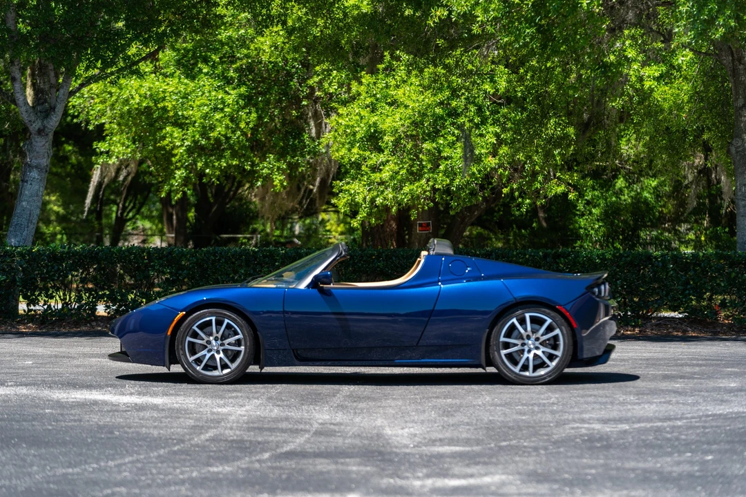 2010 Tesla Roadster - Image 26 of 31