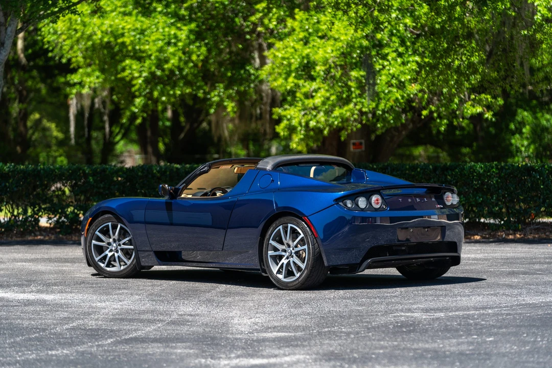 2010 Tesla Roadster - Image 25 of 31