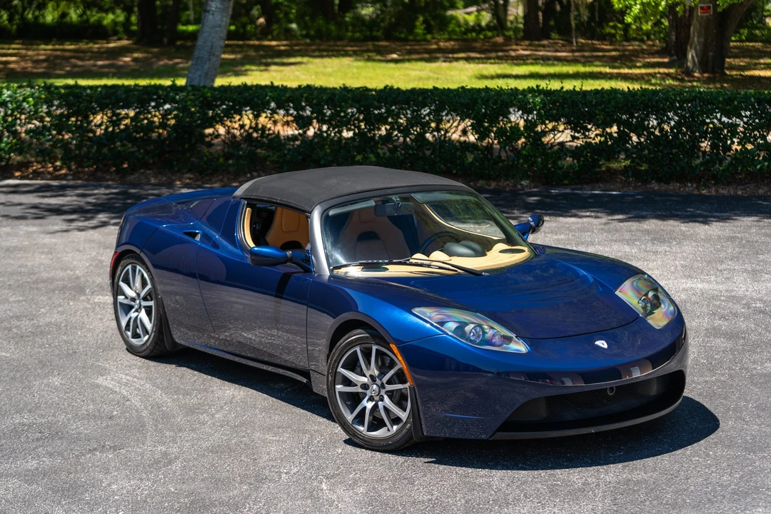 2010 Tesla Roadster - Image 9 of 31