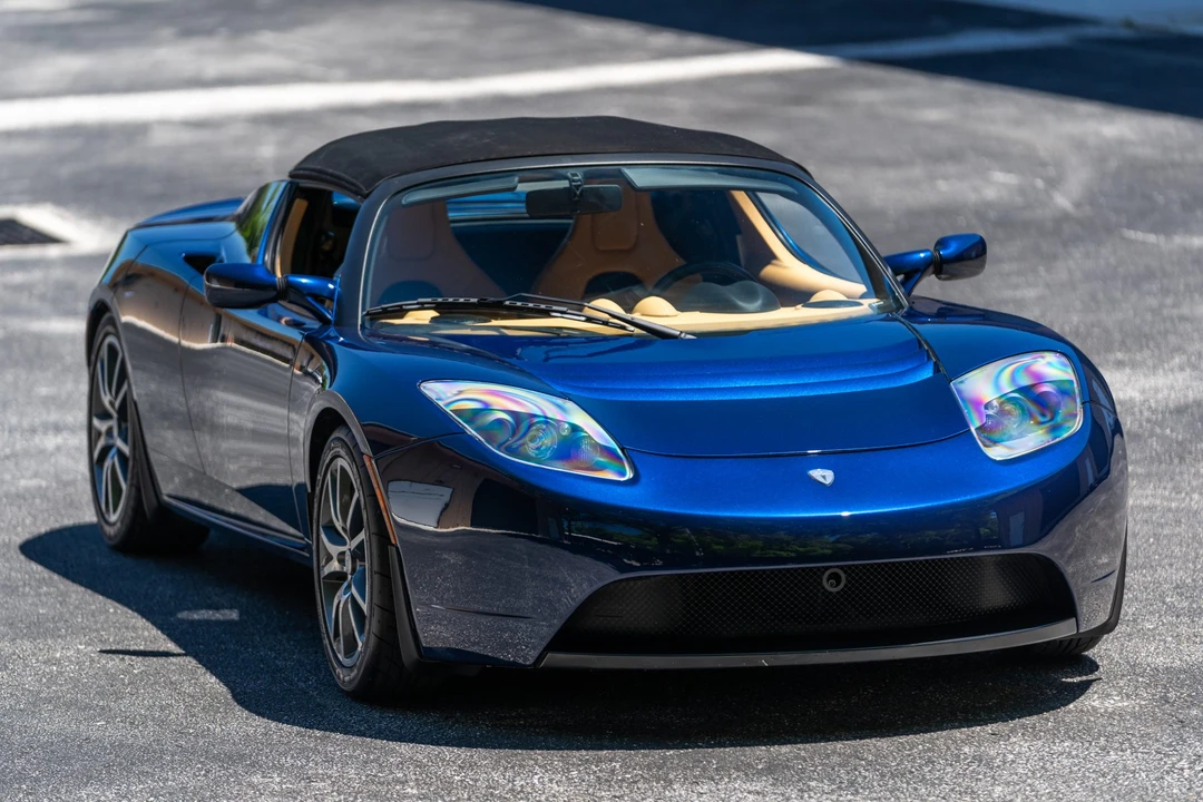 2010 Tesla Roadster - Image 6 of 31