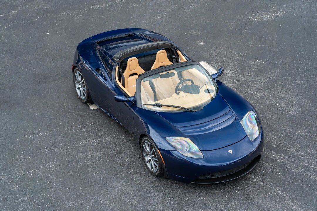 2010 Tesla Roadster - Image 5 of 31