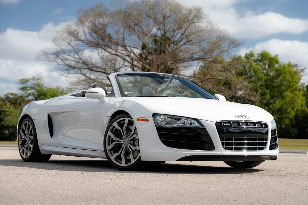 2011 Audi 42 R8 - Image 4 of 31