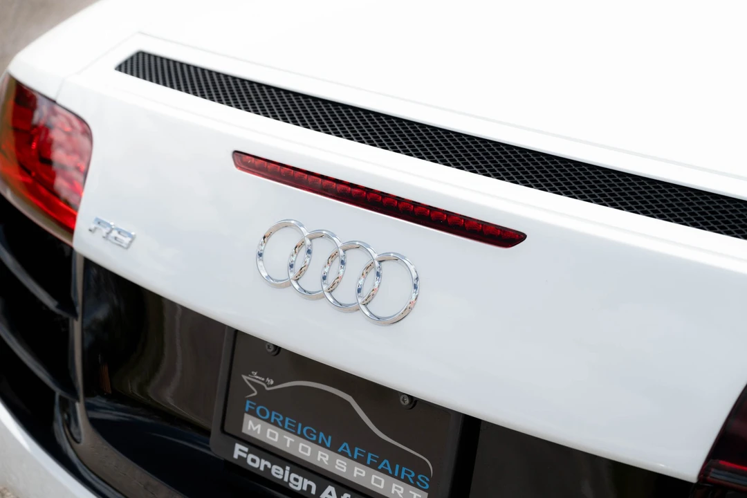 2011 Audi 42 R8 - Image 26 of 31